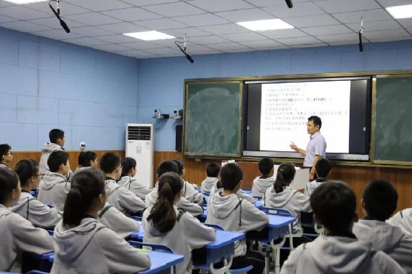 与时俱进，扬起精品化教育的风帆——邹佳君和江苏教育国际集团的蝶变纪实