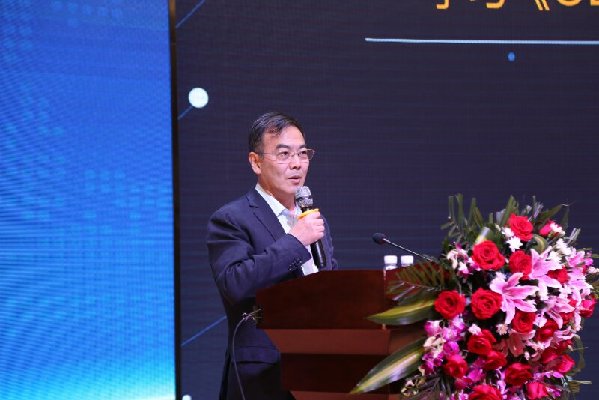 “未来教育暨新时代学校发展”研讨会在湖北省武汉市武汉为明学校召开