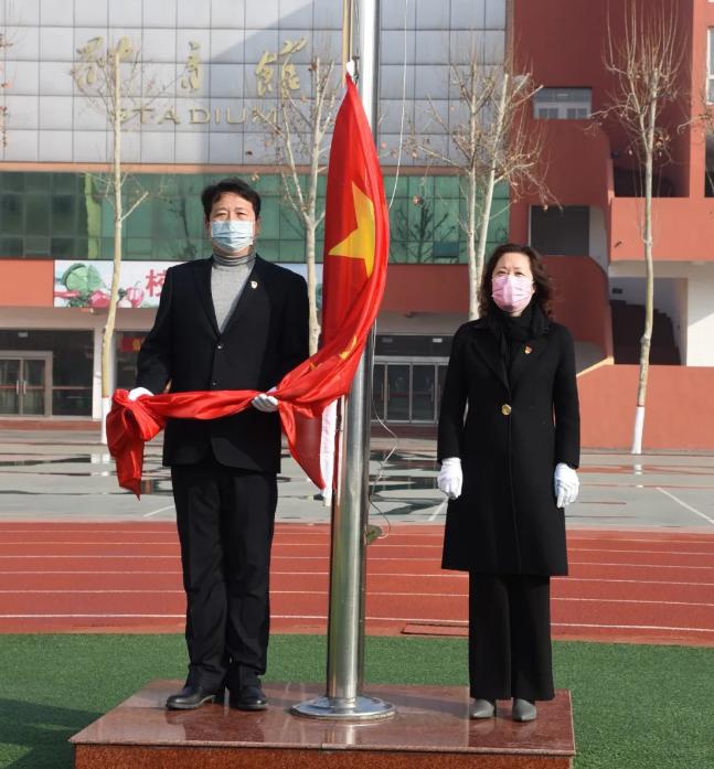 “云端”微课堂 “战疫”大思政