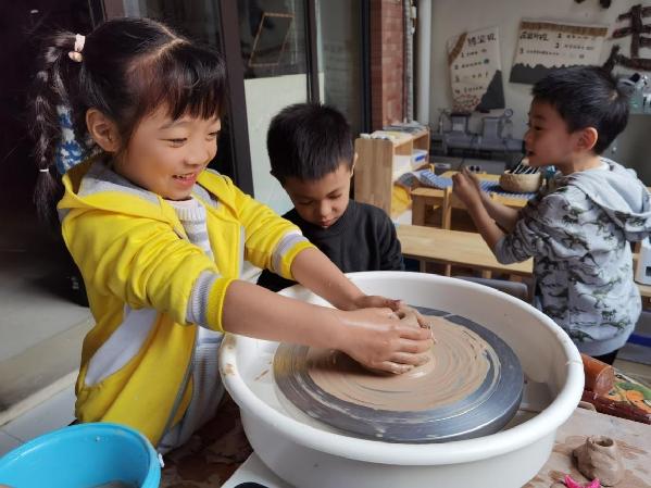 乡镇幼儿园走上发展快车道——杭州师范大学附属仓前实验幼儿园集团化办学纪实