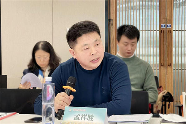 县域普通高中困局如何破解？“振兴县中的难点与路径”座谈会在京举办