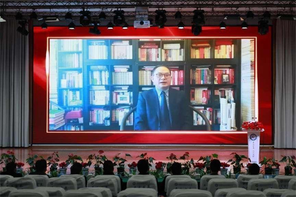 《我爱我的祖国》阅读活动暨成都市双流区棠湖小学“光明读书会”启动仪式举行