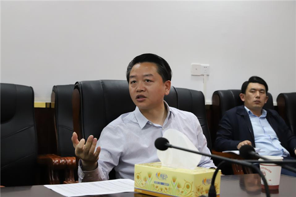 湖南省岳阳市人民政府副市长黄伟雄调研湘阴县职业教育发展现状
