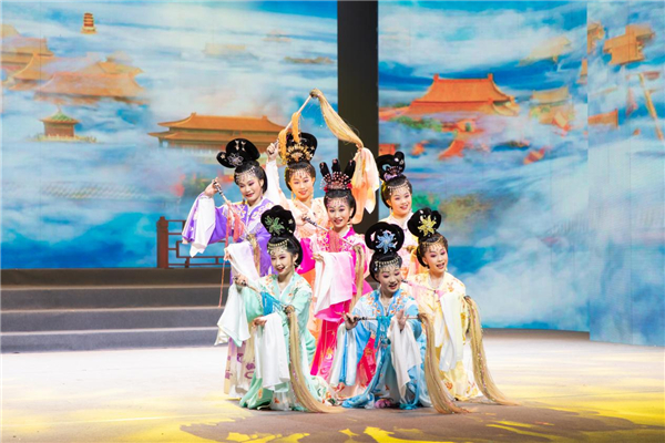 第27届“中国少儿戏曲小梅花荟萃”活动在金举办