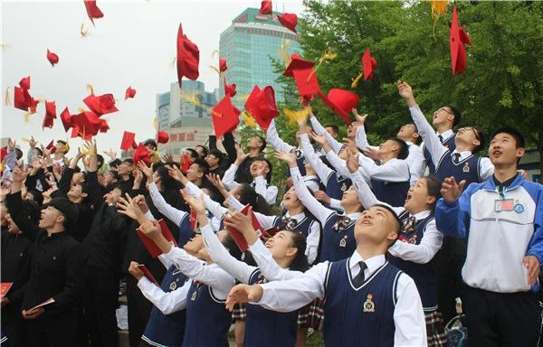 “智能基座”2.0时代来临，算力人才的“命运齿轮”开始转动