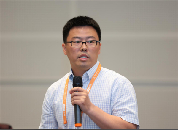 这不只是一场技术的狂欢，更是一场教育的觉醒：教育专家、科技企业、 各地校长共话“AI教育如何落地生根”