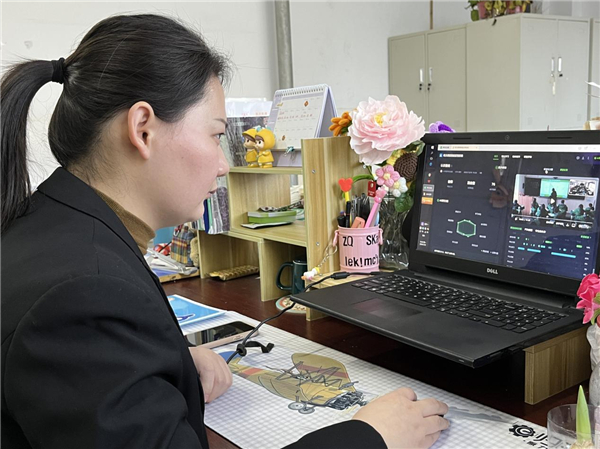 从“经验模糊”到“数据循证”：洛阳中成外国语学校的课堂诊断革新