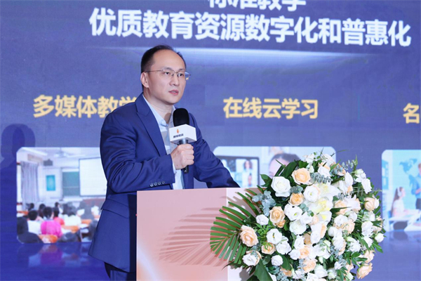 华为坤灵携手山东朋阳托管打造智能教育样板点，加速托管行业智能化转型