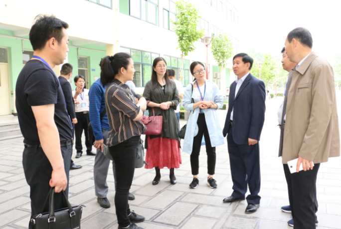 全国“网络学习空间人人通”建设应用会在鹤壁举行